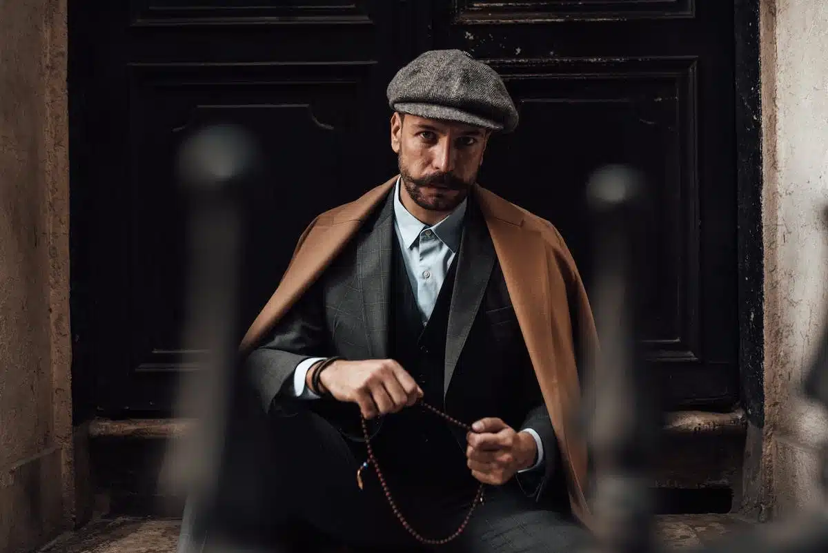 Les tissus à privilégier pour une tenue masculine moderne et élégante