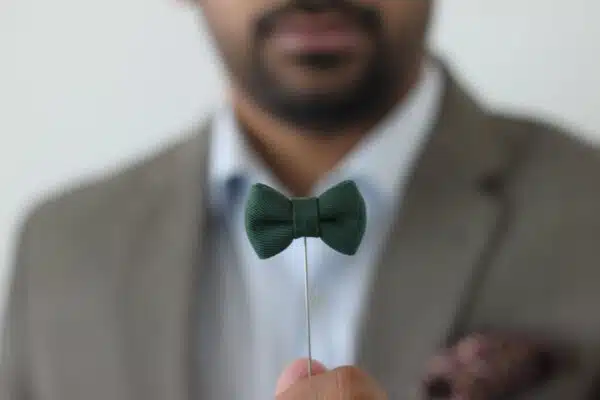 Les conseils de professionnels pour l’entretien de votre noeud papillon