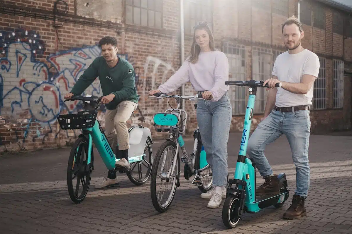 Les Nouvelles Tendances de la Mode Éco-Responsable : L’Engagement pour l’Environnement se fait Stylé