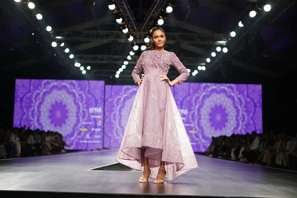 Les temps forts incontournables des défilés de mode lors de la Fashion Week