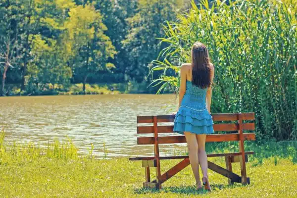 Les incontournables de la saison estivale : l’indispensable de votre garde-robe
