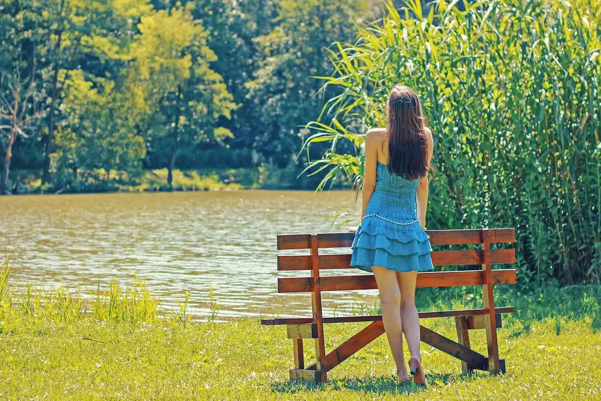 Les incontournables de la saison estivale : l’indispensable de votre garde-robe