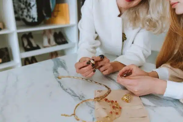 Les dernières tendances bijoux qui font fureur en ce moment