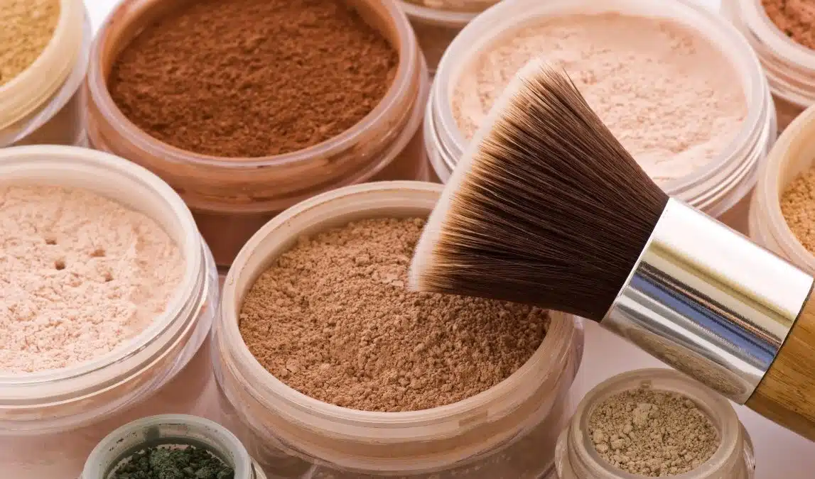 Comment choisir son fond de teint en fonction de son type de peau 