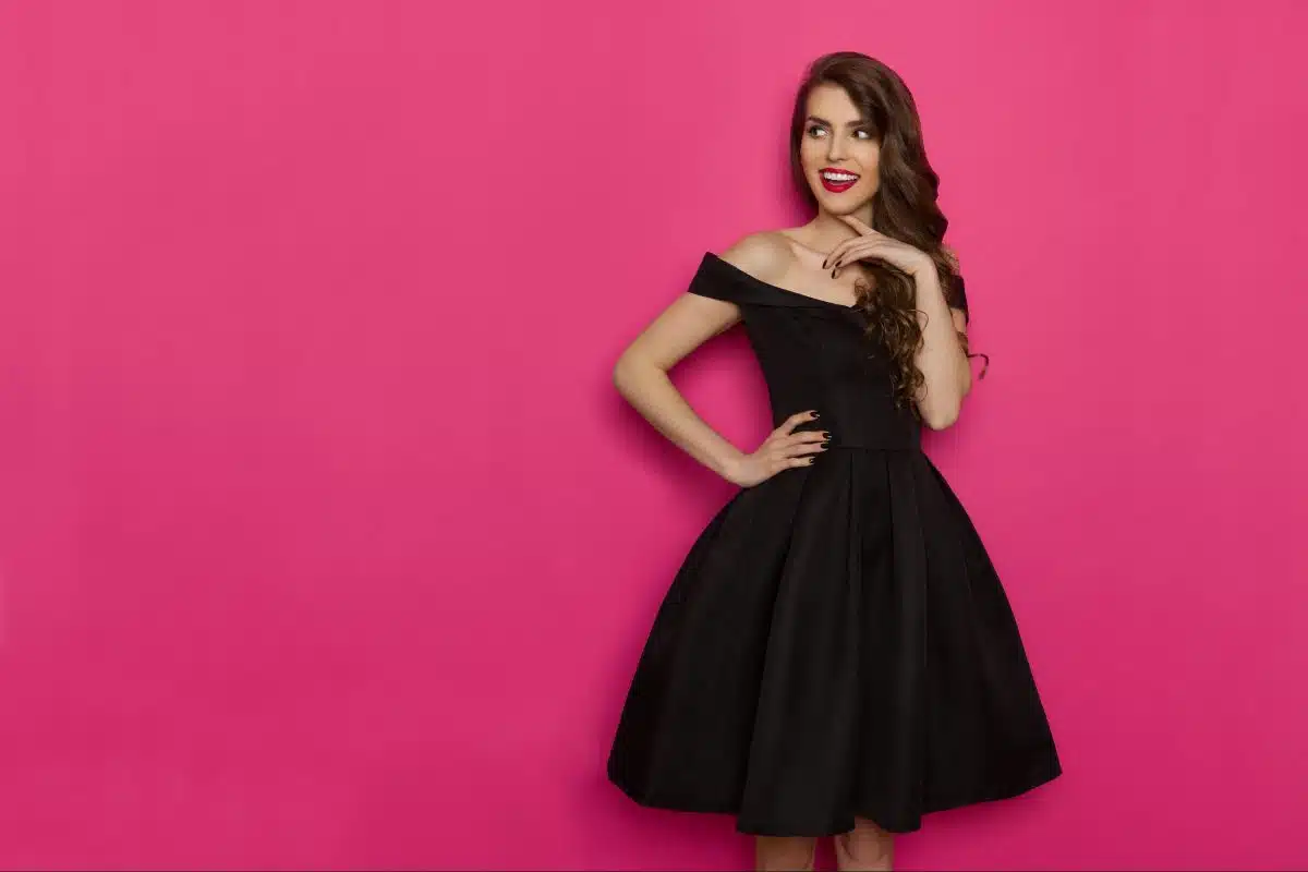 assortir une robe noire